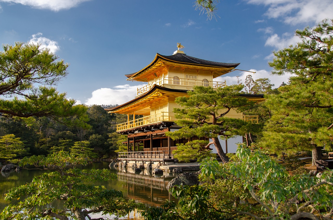 kinkaku-ji  the golden pavilion  rokuon-ji free photo