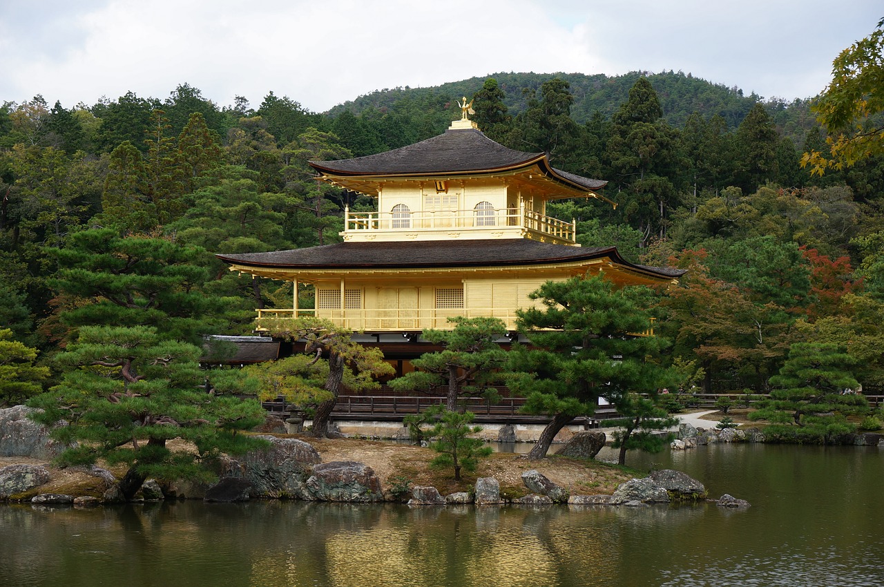 kinkakuji kyoto golden pavilion free photo