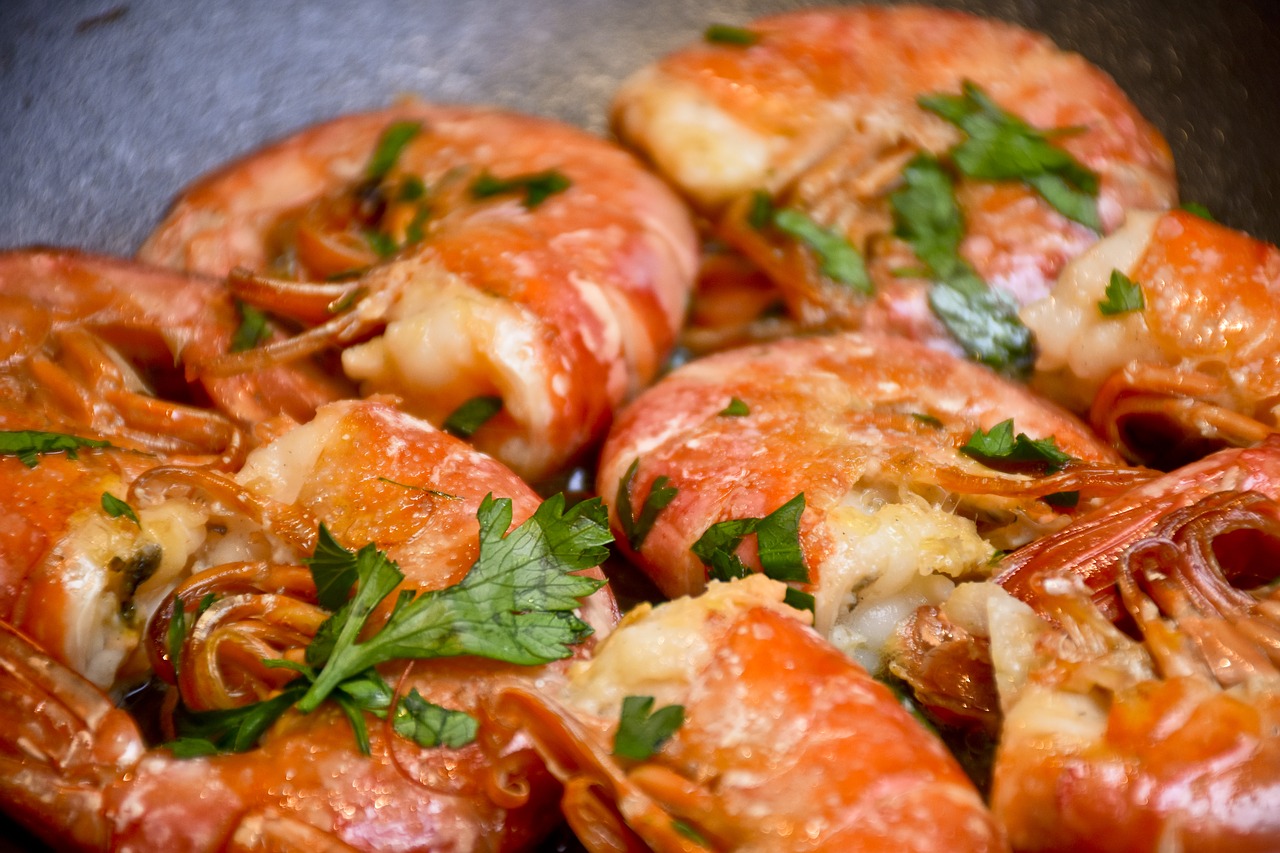 kitchen shrimp prawns free photo