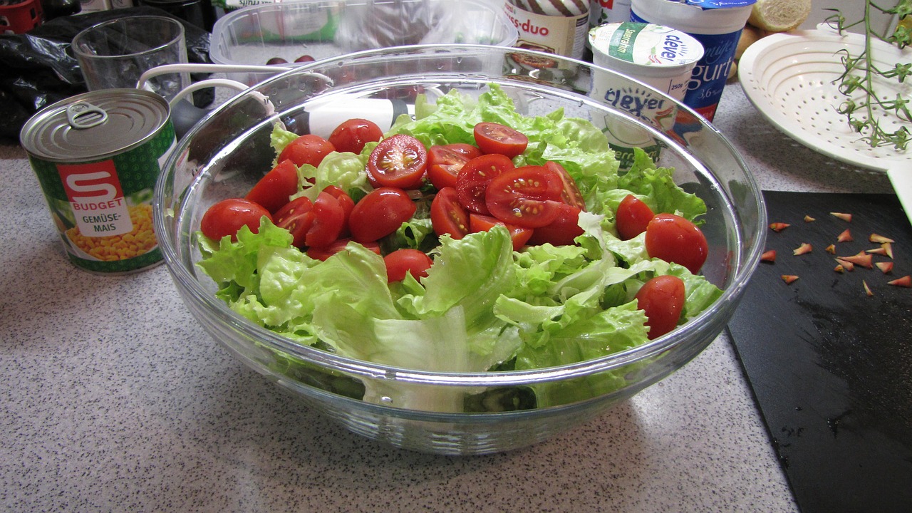 kitchen salad tomatoes free photo