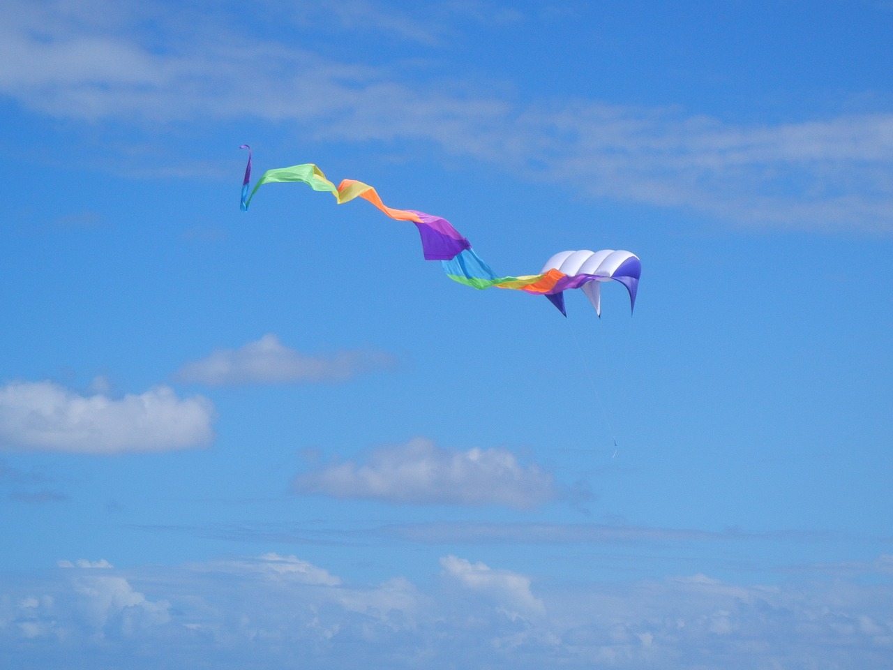kite blue sky sky free photo