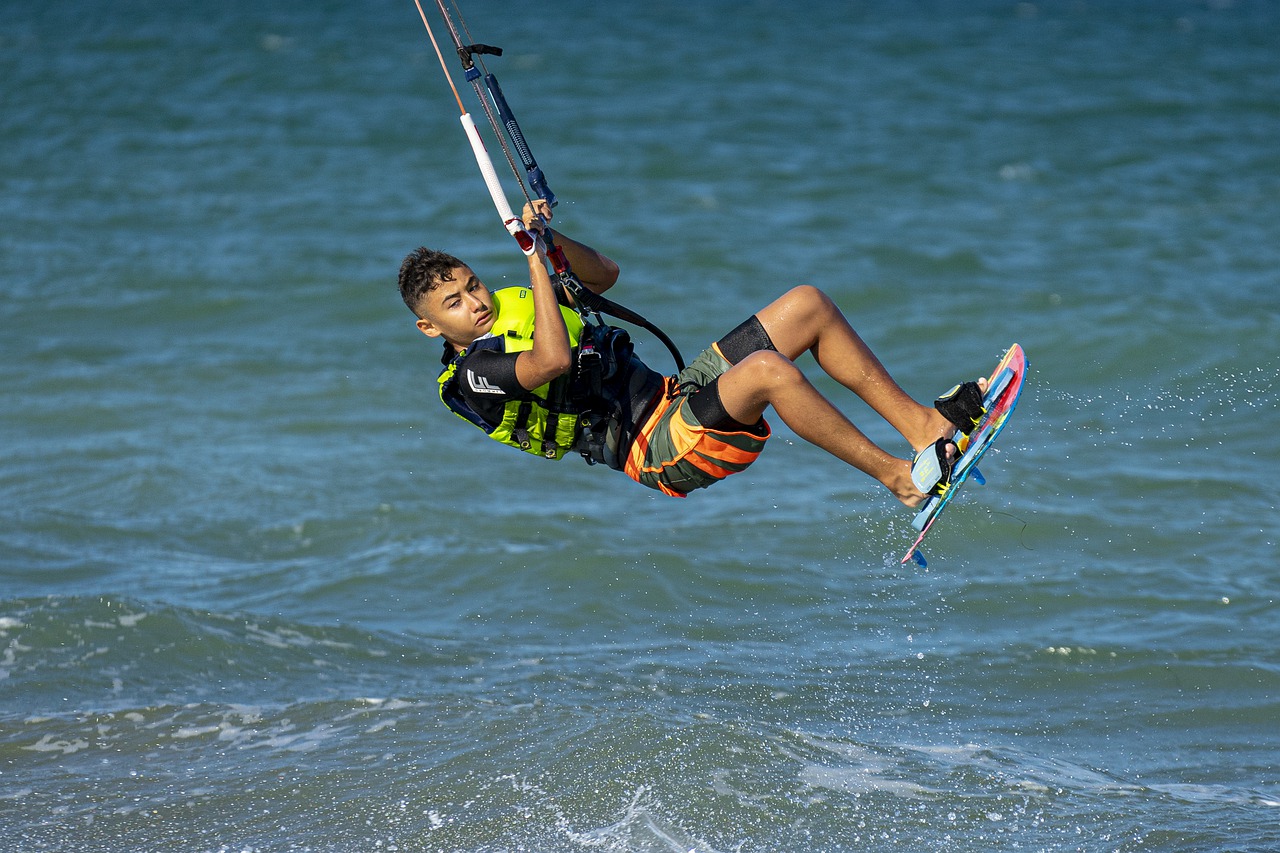 kite  surf  sea free photo