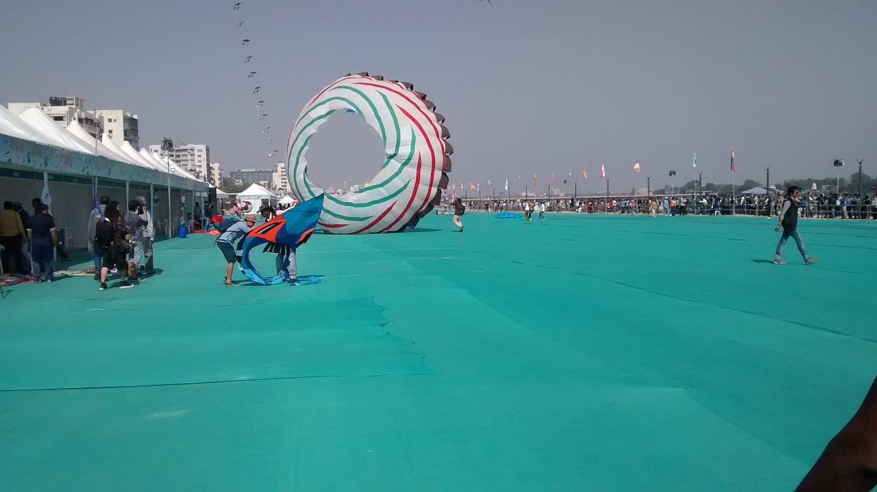 kite festival colorful free photo