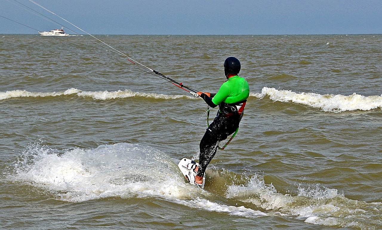 kite surfing surf water sea free photo
