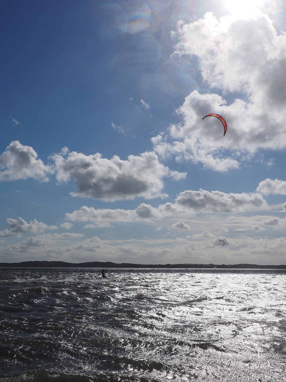 kite surfing kitesurfer kiteboarding free photo