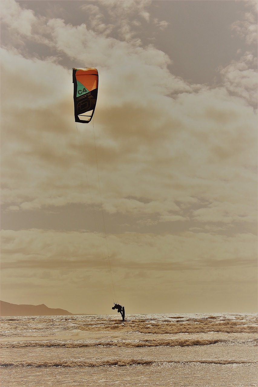 kiteboarding tricks beach free photo