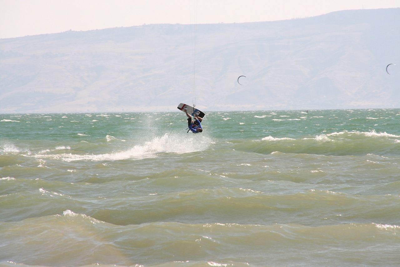 kiteboarding sports ocean free photo