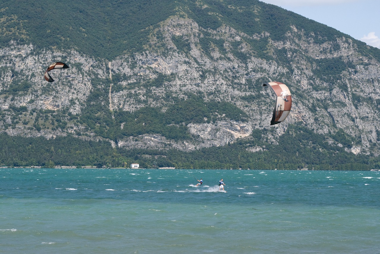 kitesurf water sports lake free photo