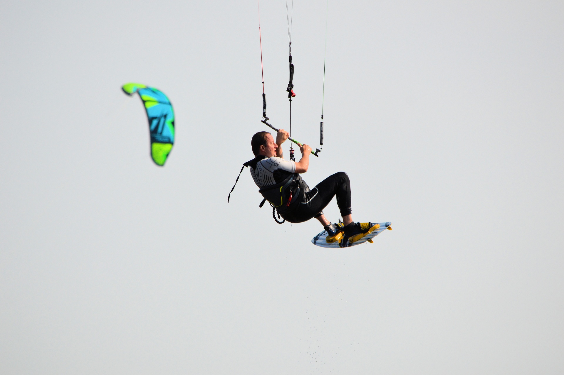 kitesurfing windsurfing surfing free photo