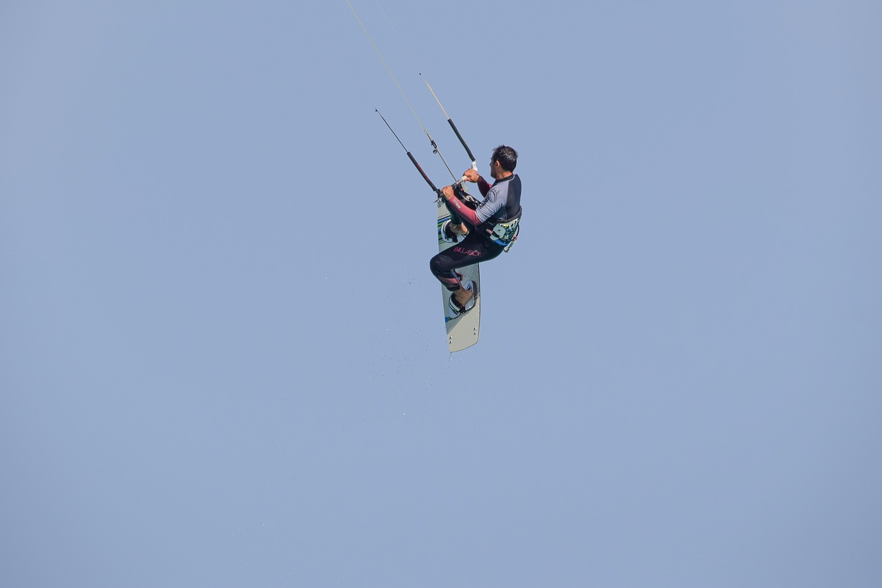 kitesurfing skill air free photo