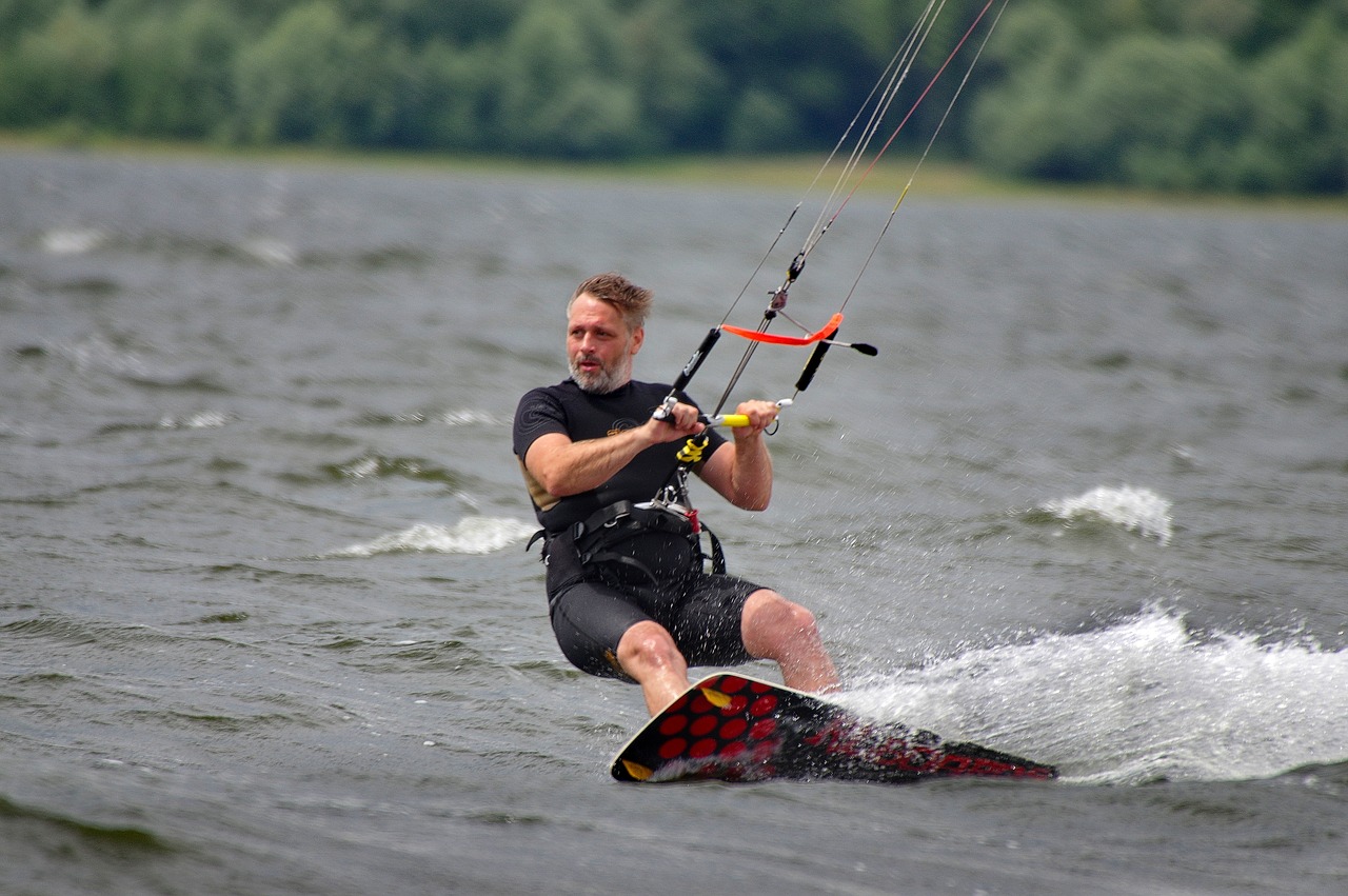 kitesurfing  water  summer free photo