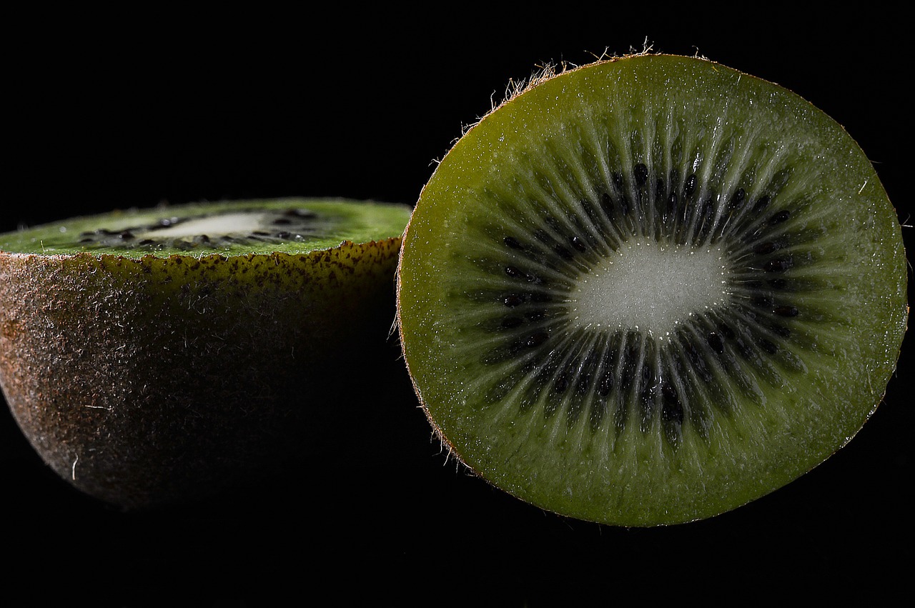 kiwi fruit the richness of free photo