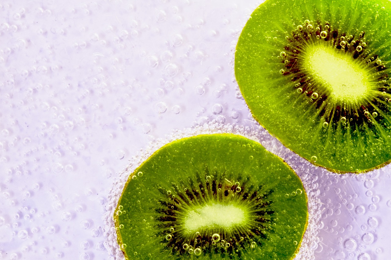 kiwi fruit food free photo