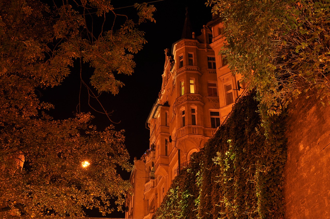 klodzko kłodzko at night monuments free photo