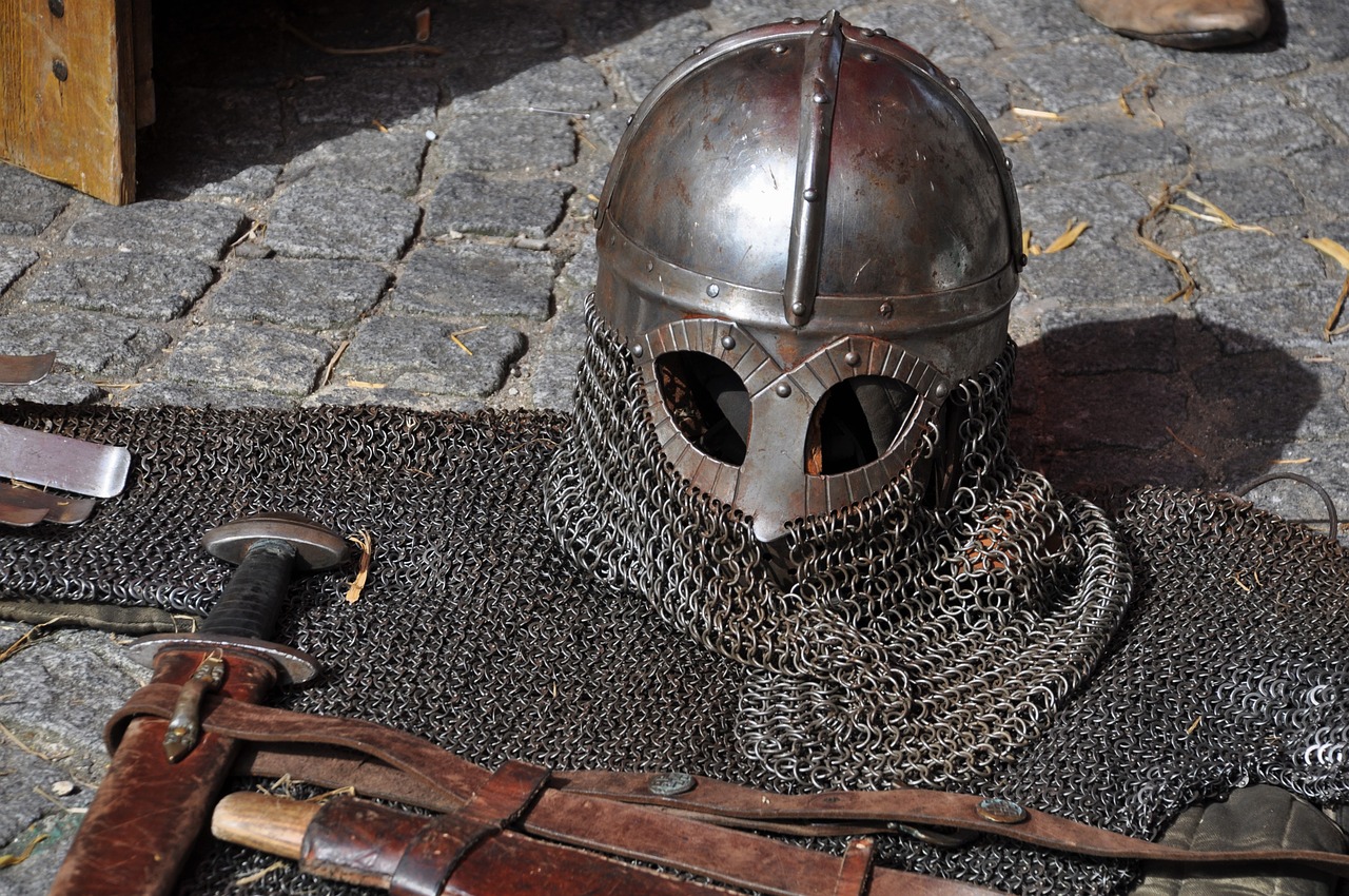 knight armor helmet free photo