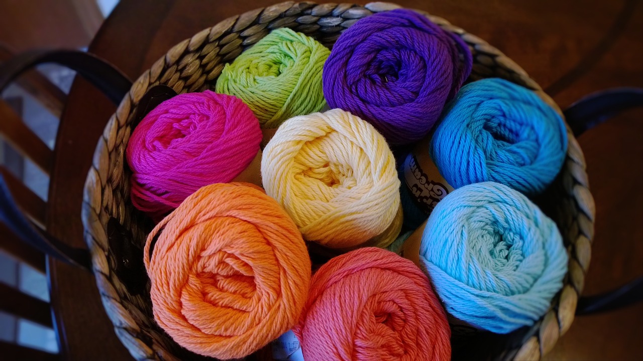 knitting yarn wool free photo