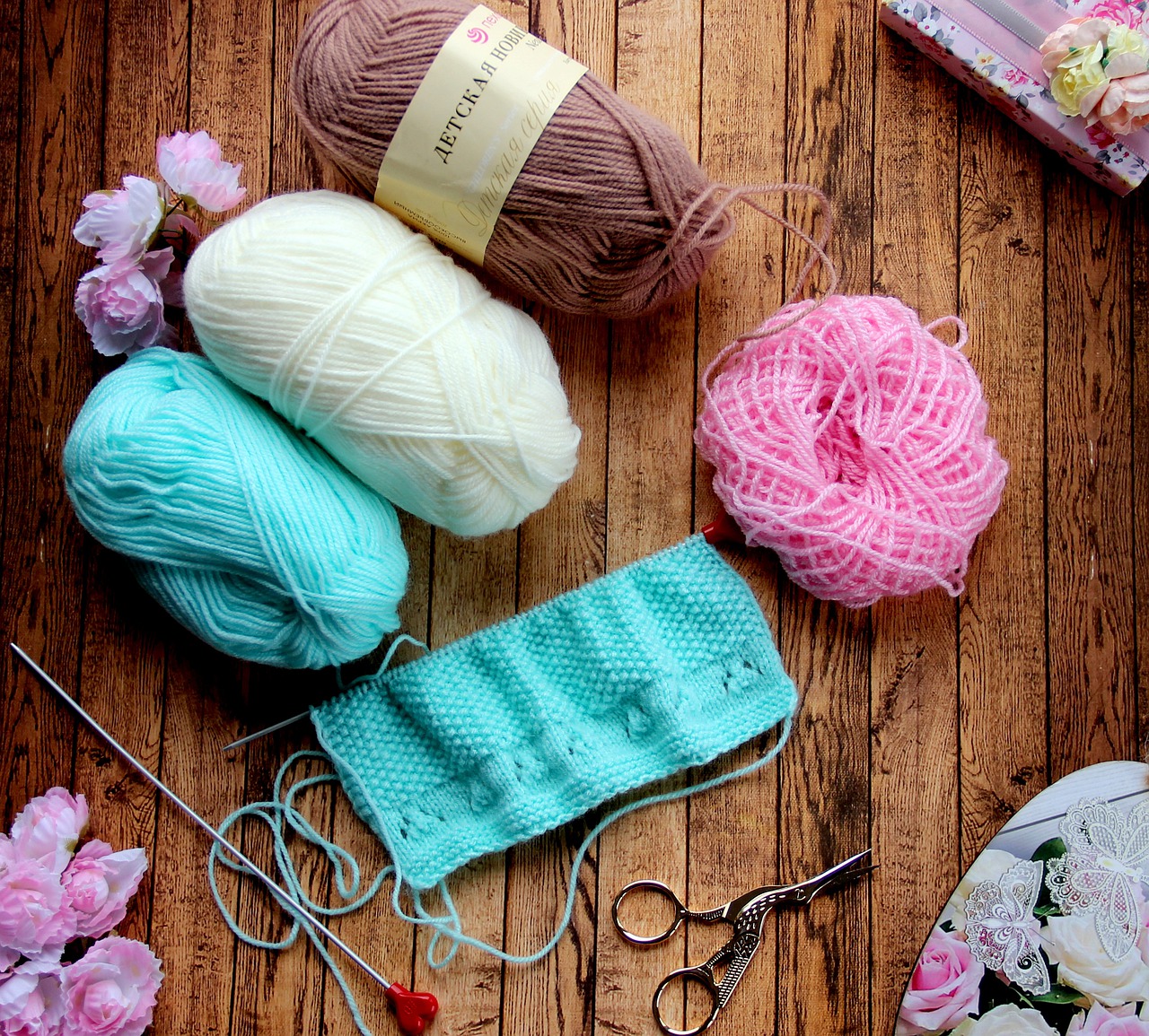 knitting  yarn  needles free photo