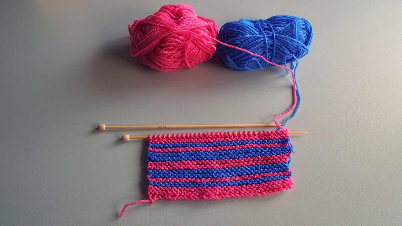 knitting wood knitting needles free photo