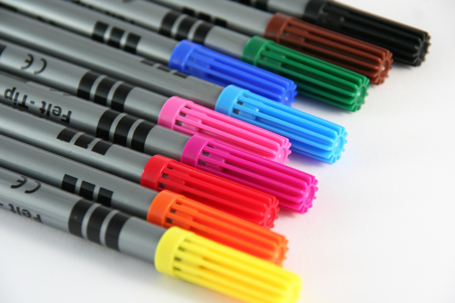 colored highlighters markers pens free photo