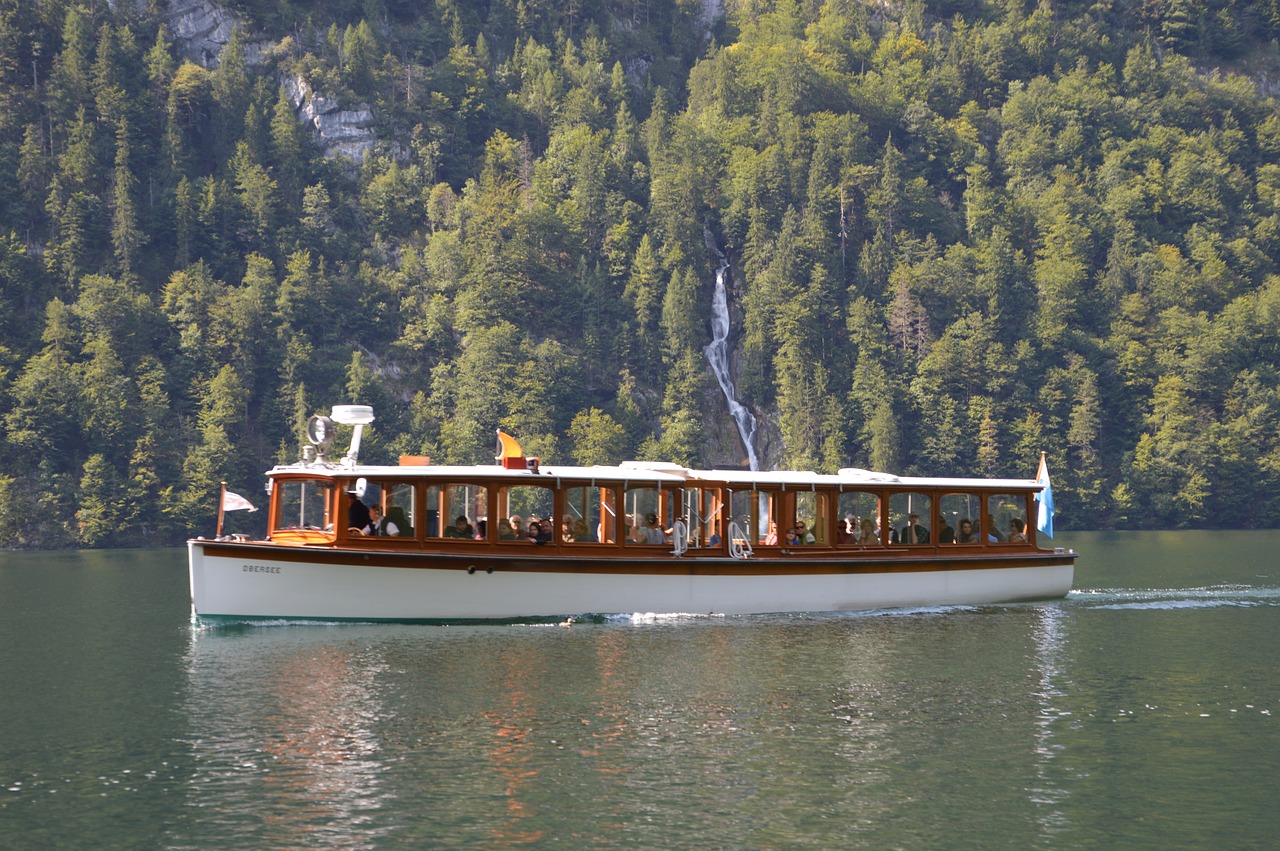 königssee  electric boat  water free photo