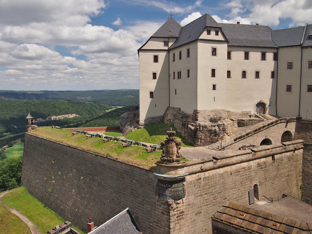 königstein  castle  elbe free photo