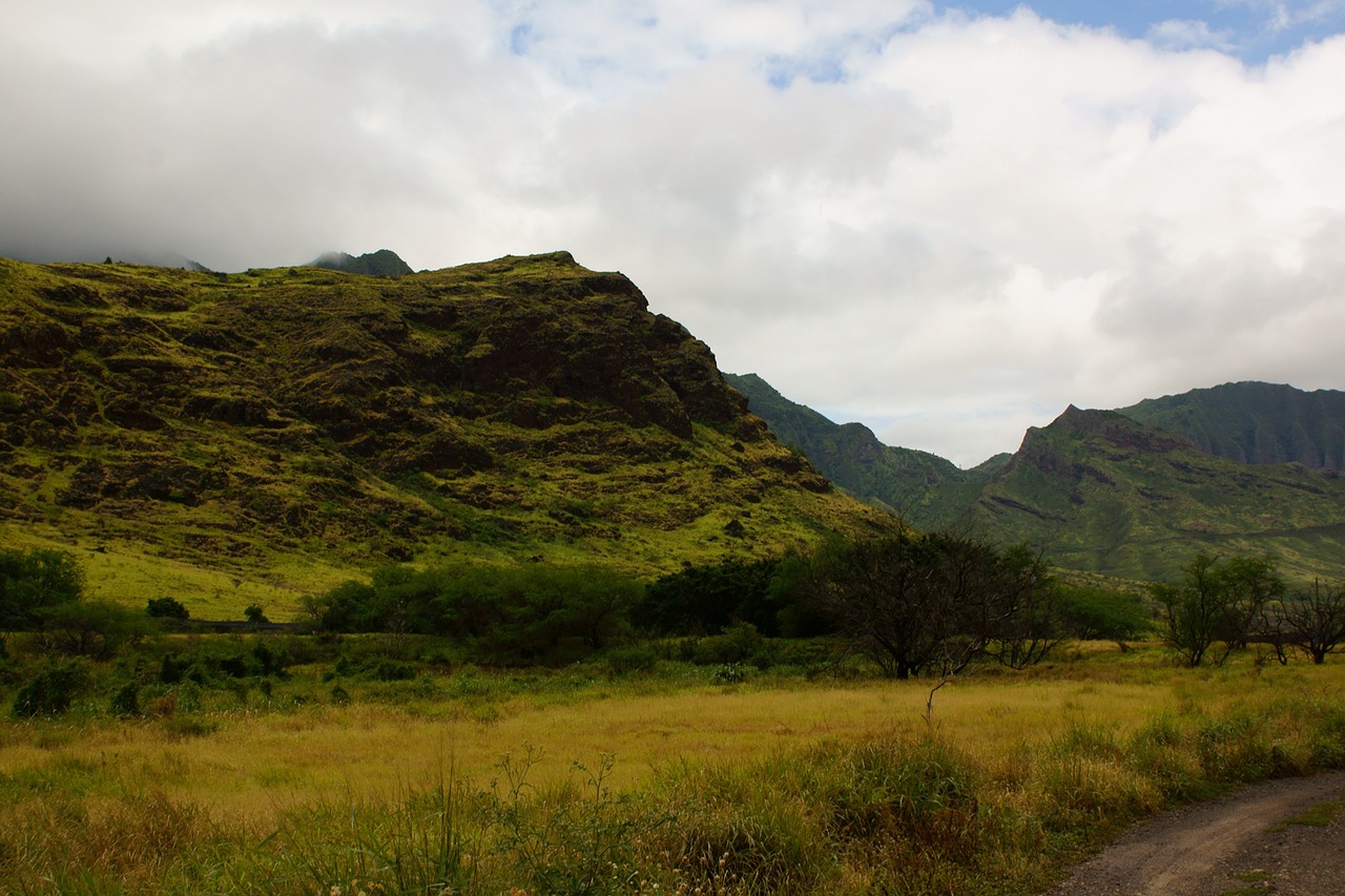 koolau mountains oahu hawaii free photo