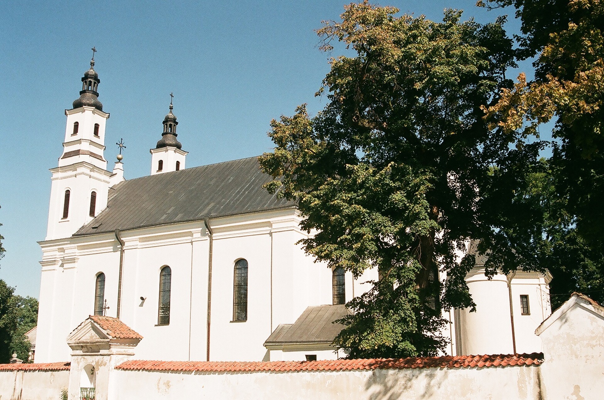 church biskupice lublin free photo