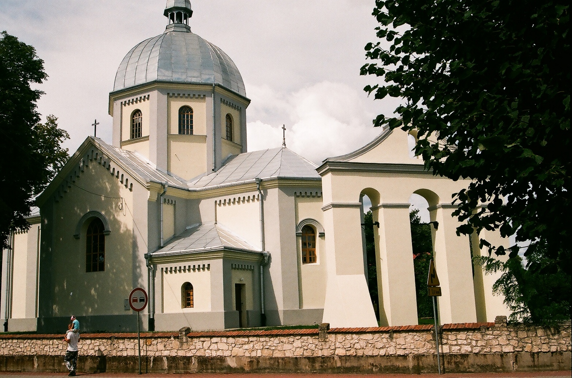 church cieszanów subcarpathian voivodeship free photo