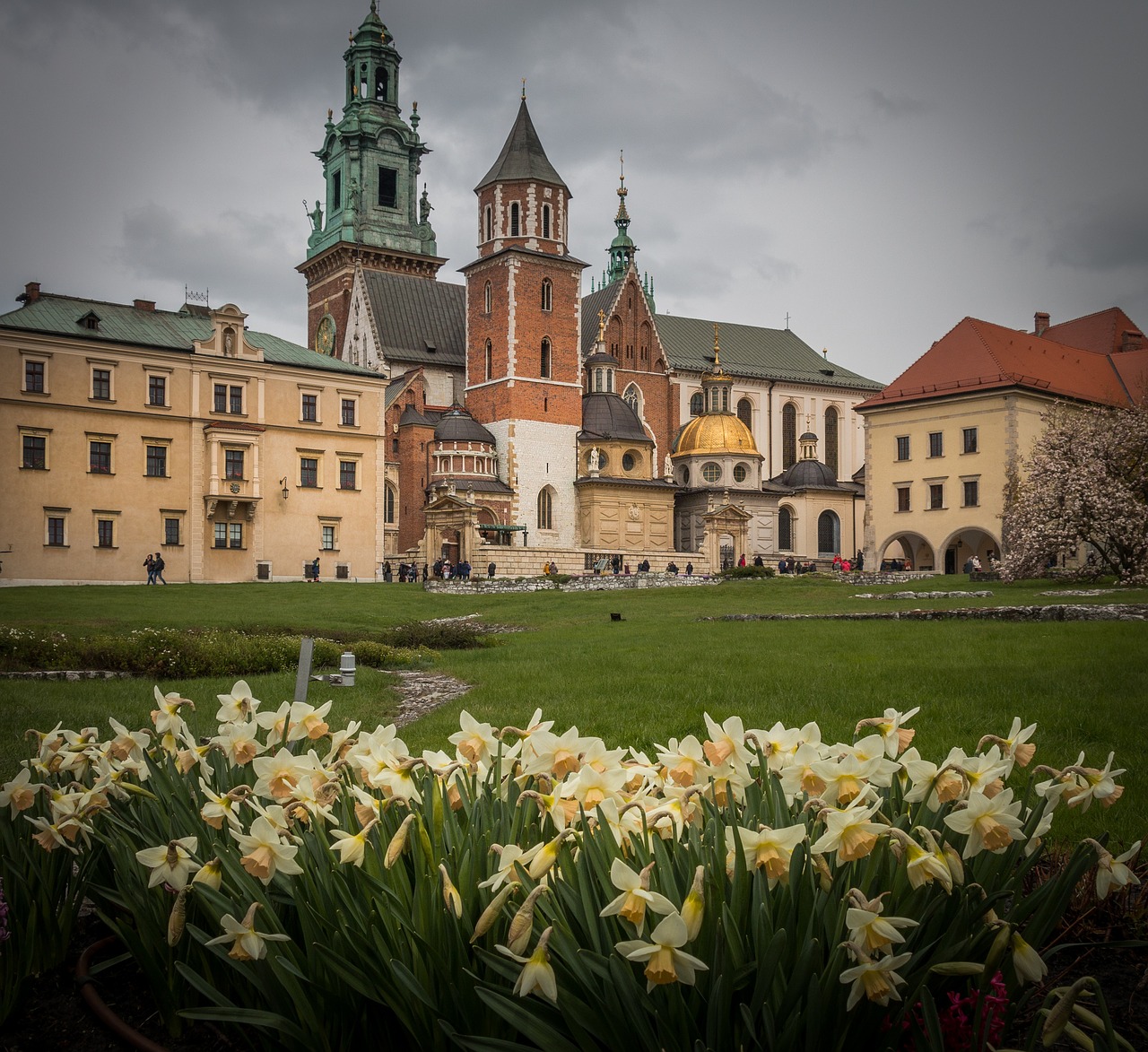 krakow wawel castle free photo