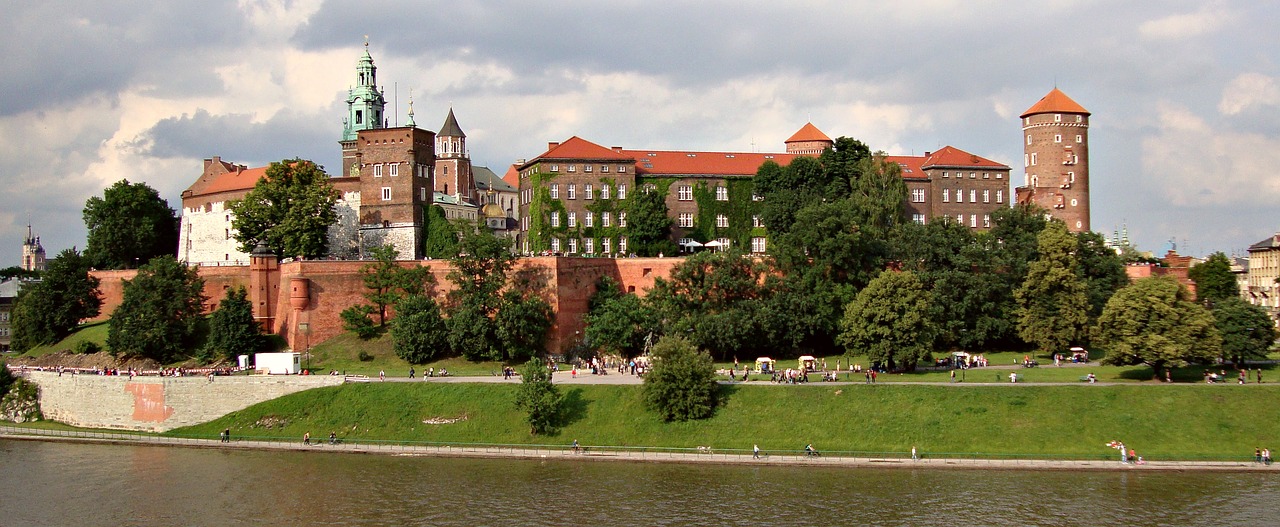 kraków wawel castle free photo