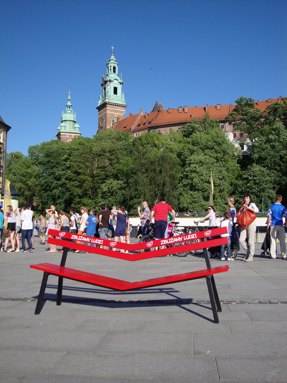 kraków poland bench free photo