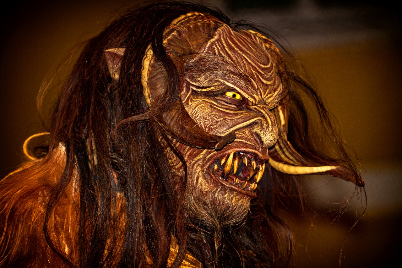 krampus  mask  devil free photo