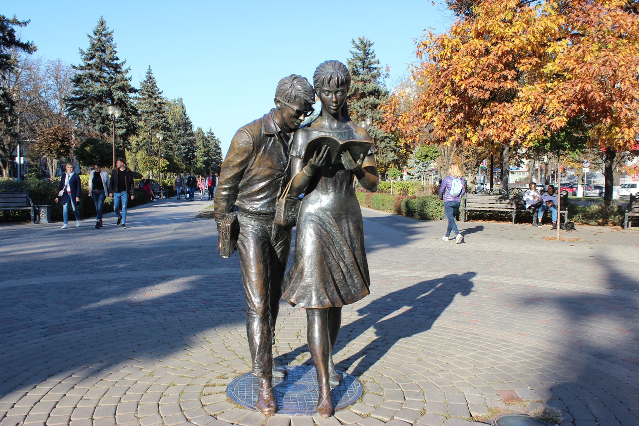 krasnodar  sculpture  city free photo