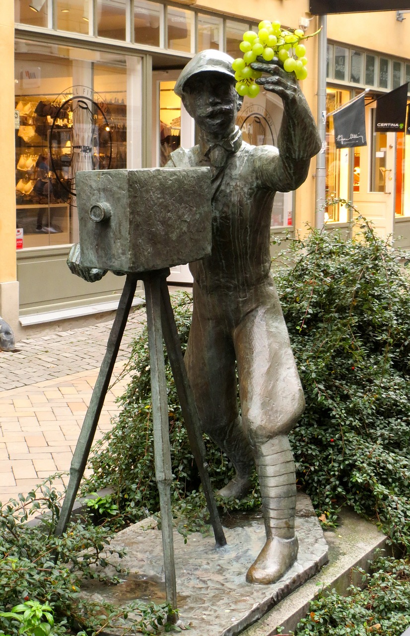 kristianstad photographer sculpture free photo