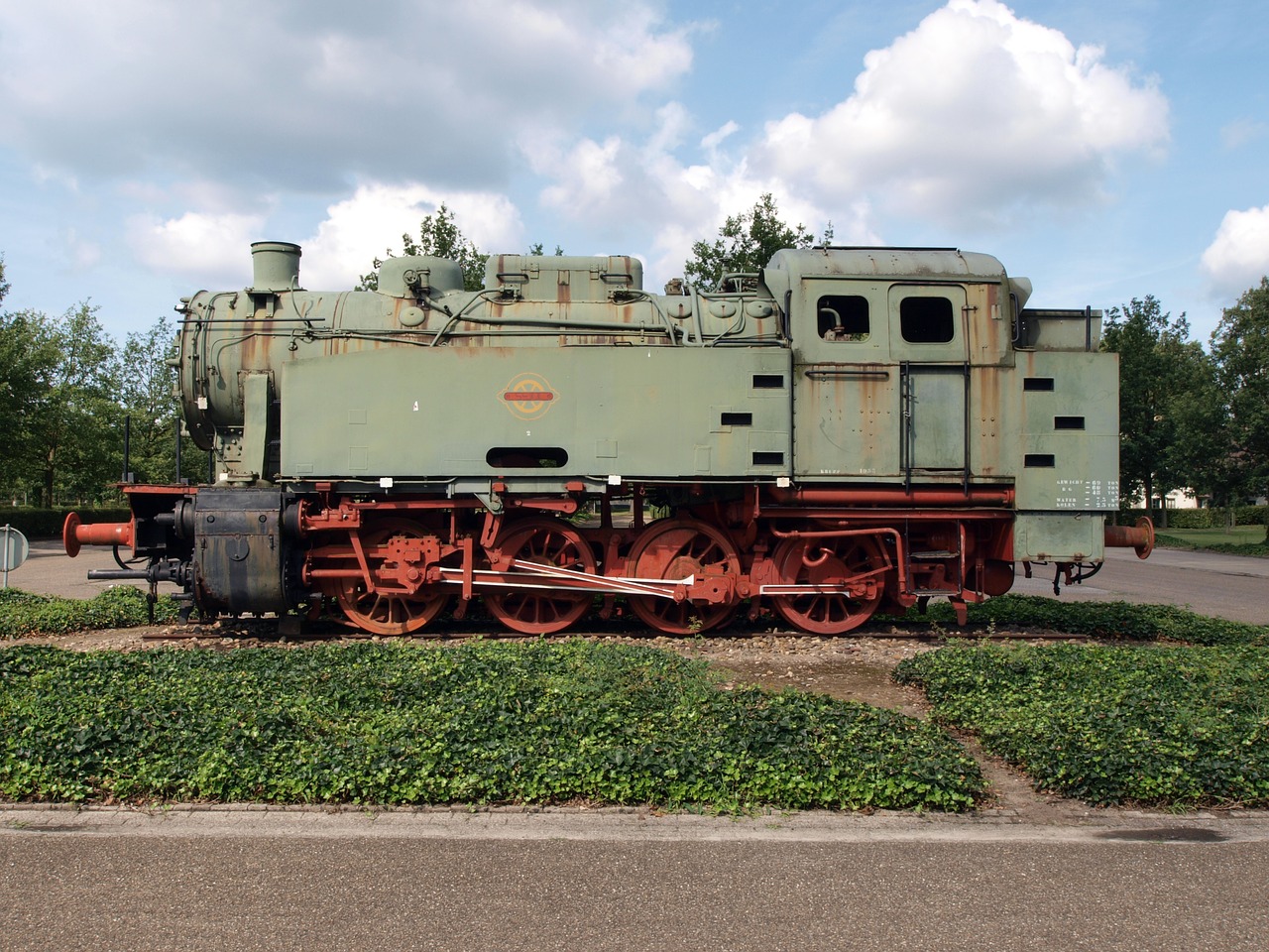 krupp locomotive transportation free photo