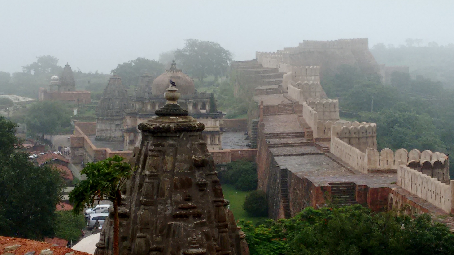 kumbhalgarh fort kumbhalgarh fort free photo