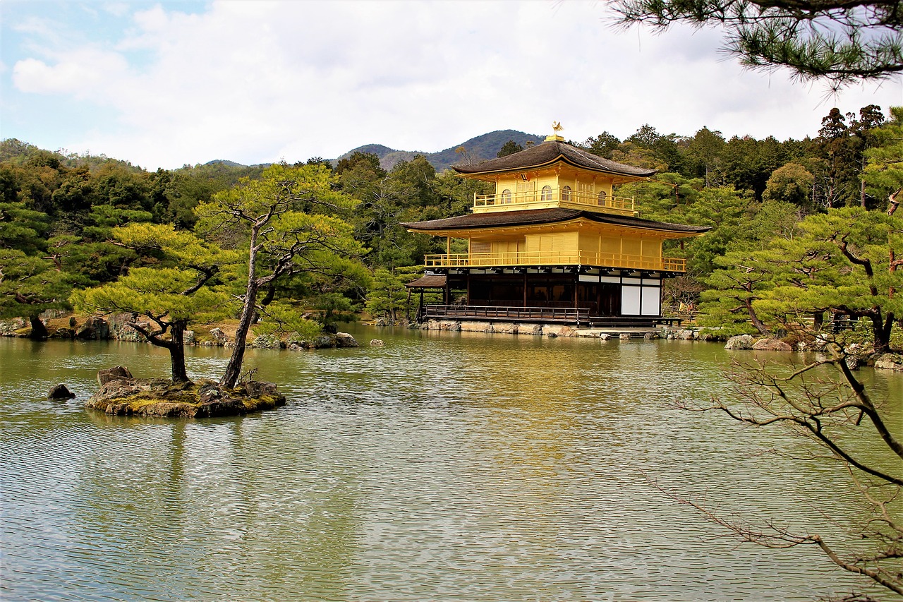 kyoto  golden pavilion  japan free photo