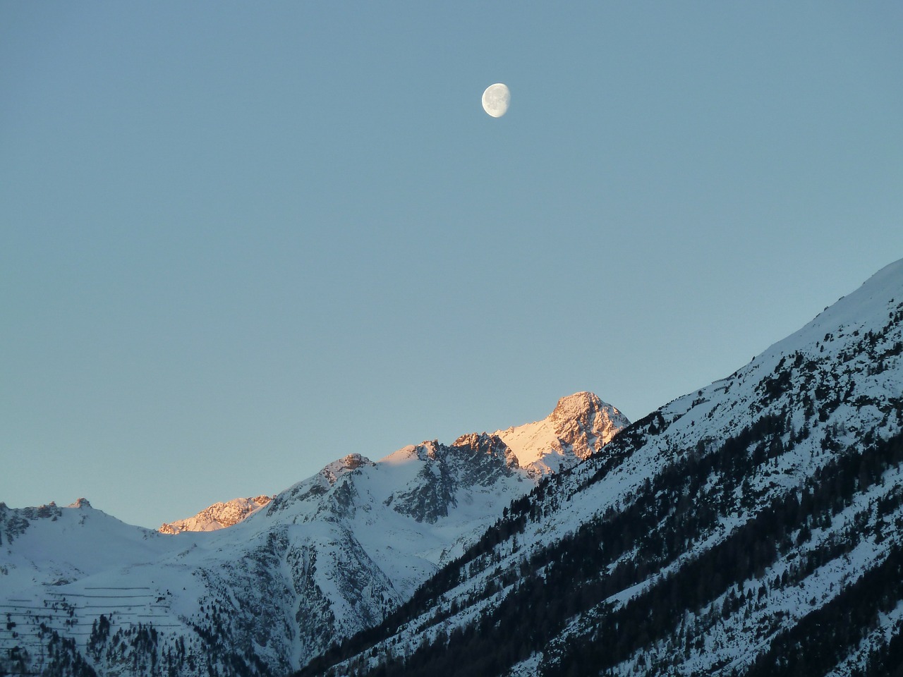 la punt graubünden switzerland free photo