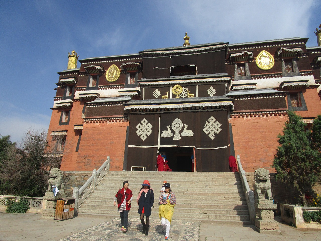 labrang monastery labuleng si tibetan buddhism in gannan prefecture free photo