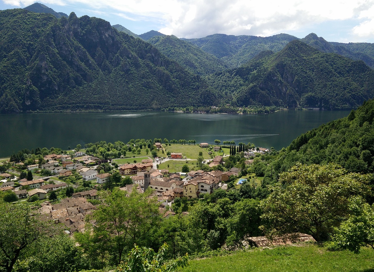 lago d ' idro idro anfo free photo