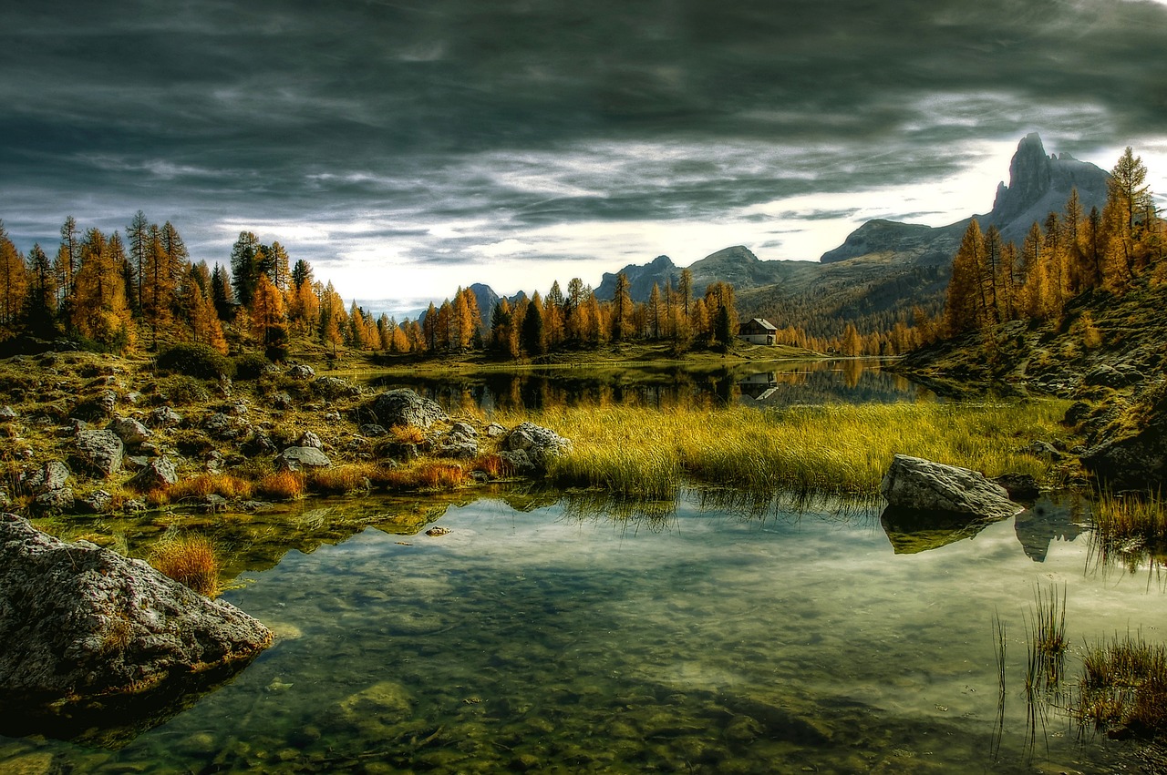 lago federa  dolomites  alpine free photo