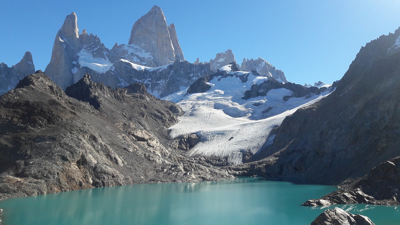 laguna de los tres lake glacier free photo