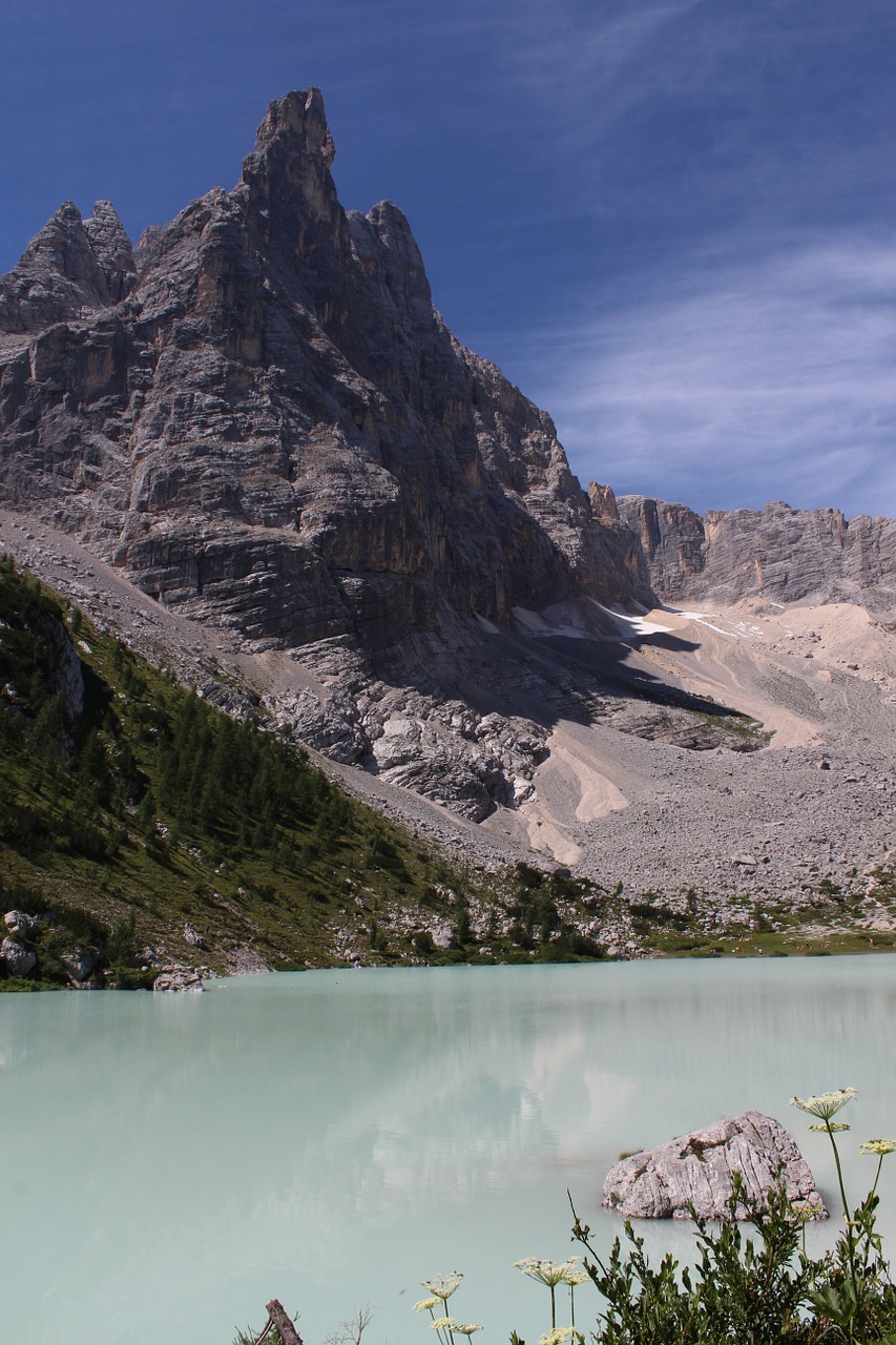 lake mountains south tyrol free photo