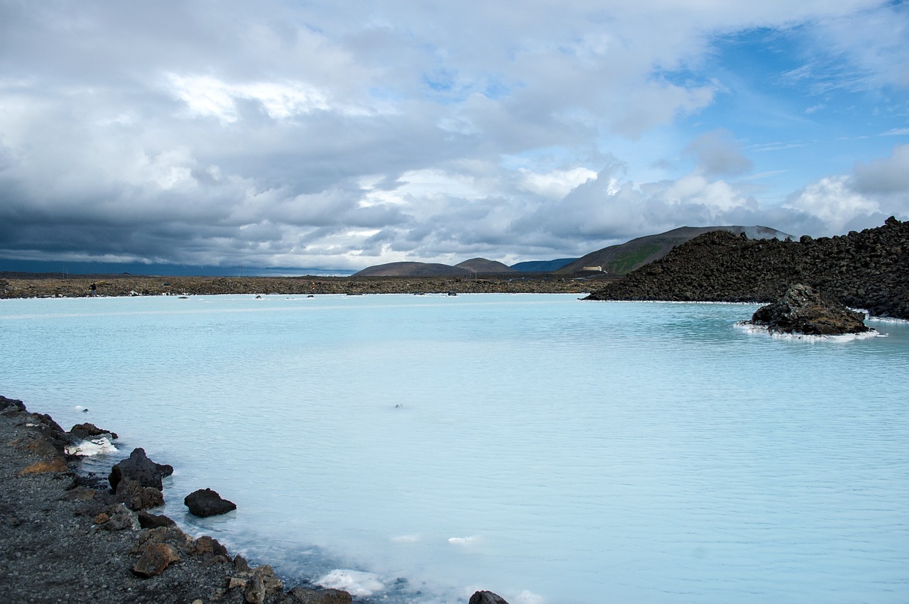 lake blue iceland free photo