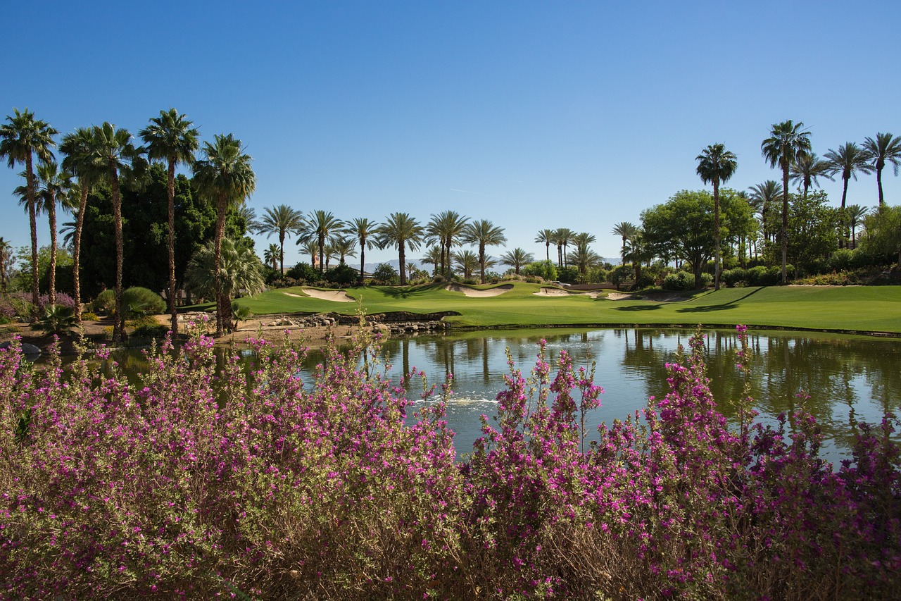 lake sky golf course free photo