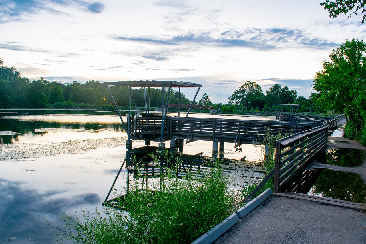 lake park dock free photo