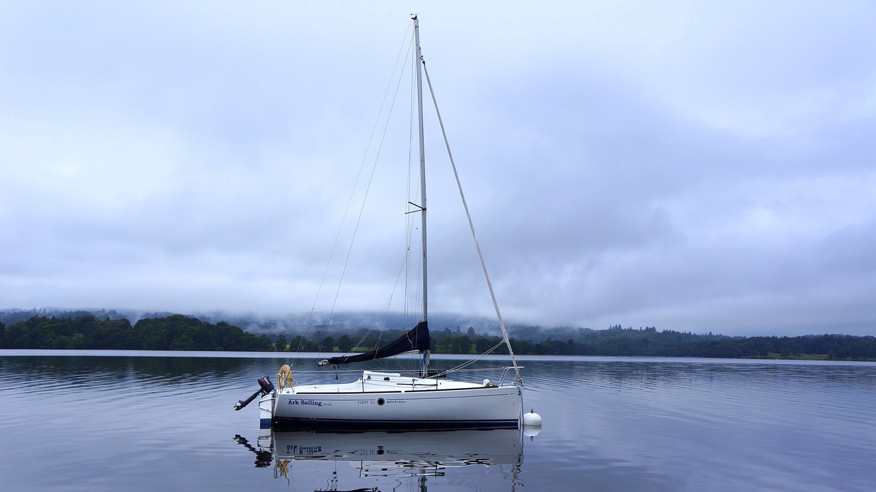 lake boat water free photo