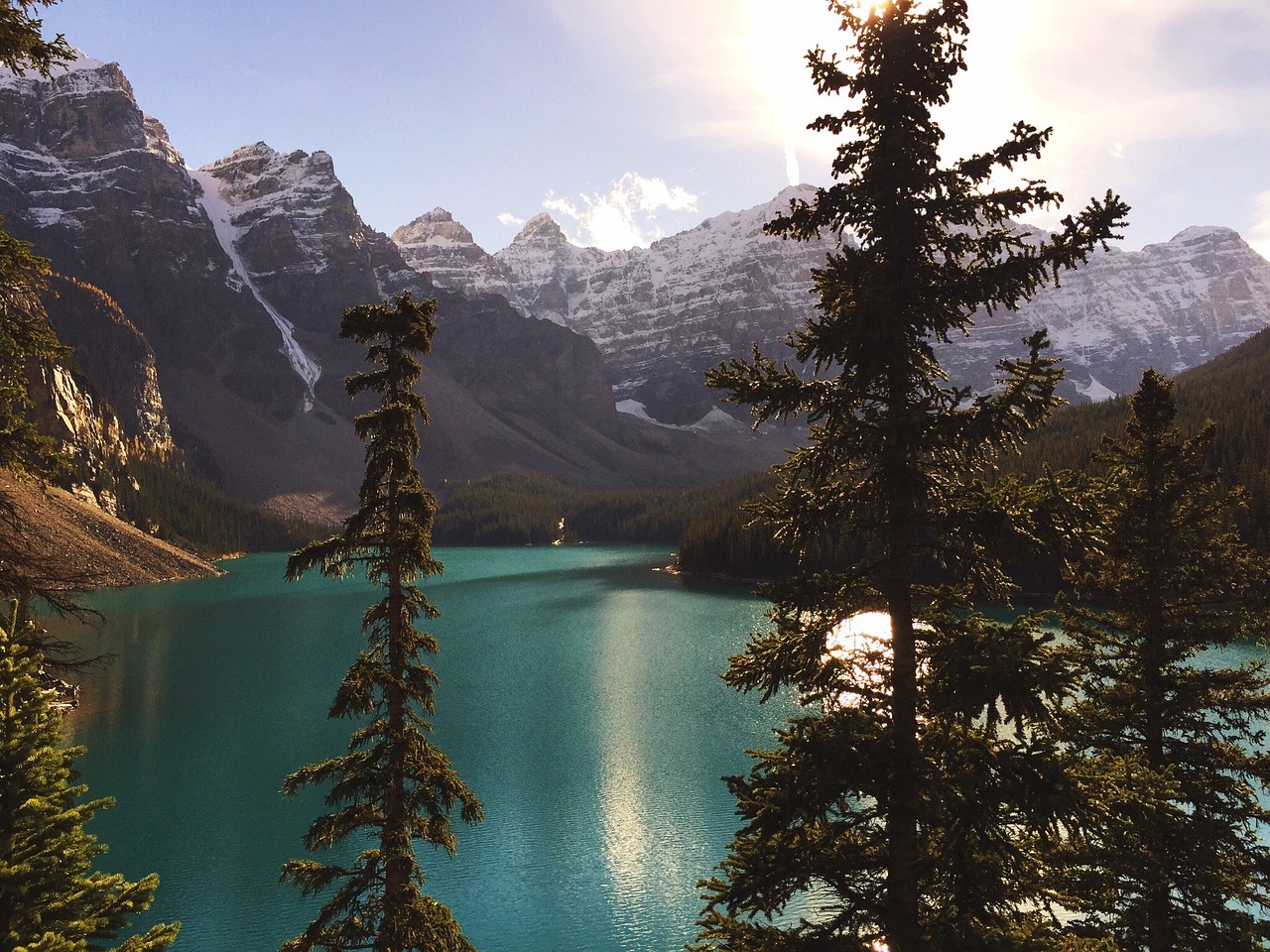 lake mountains trees free photo