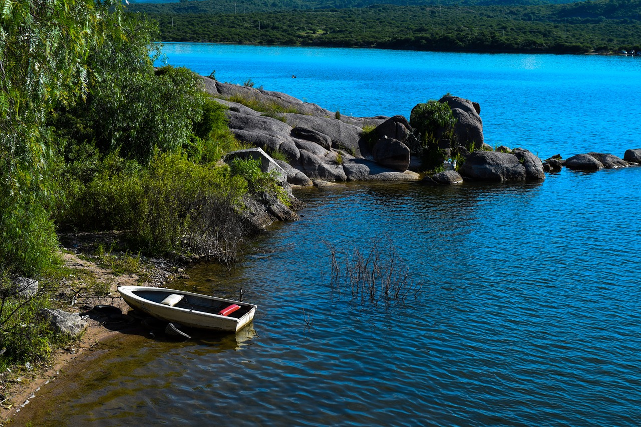 lake dam boat free photo