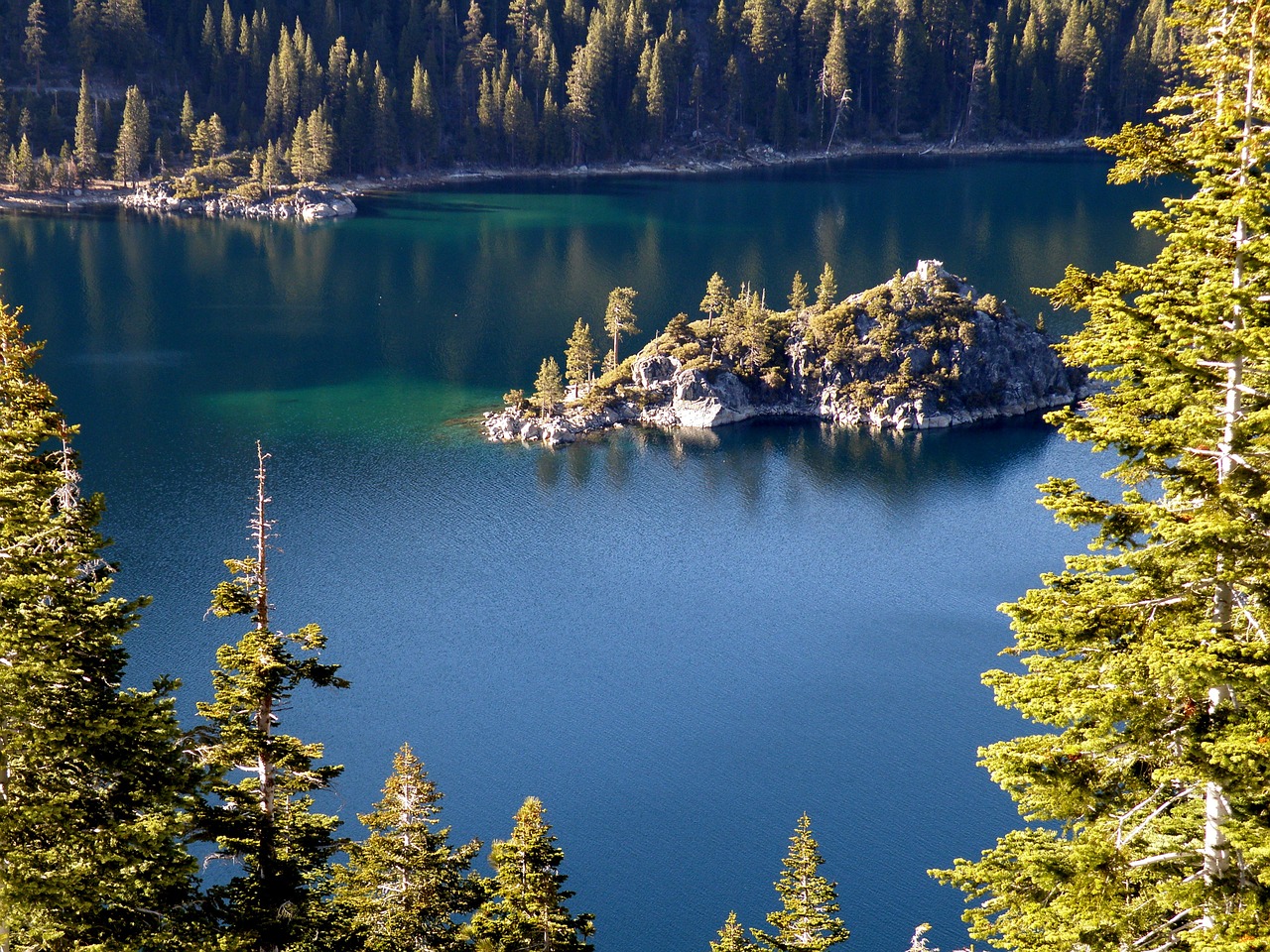 lake tahoe island free photo